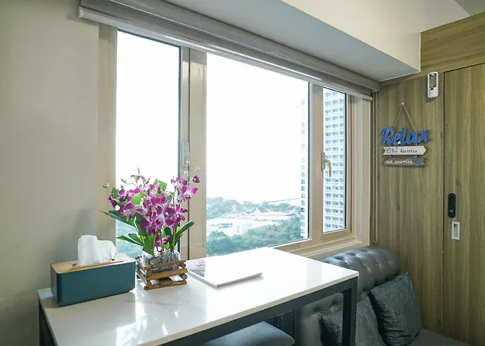 Citibay View Staycation Apartment *